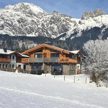 Anna Chalet *